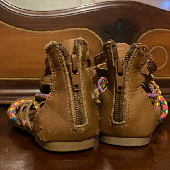 Piper sandals  size 8 - Picture 2 of 6